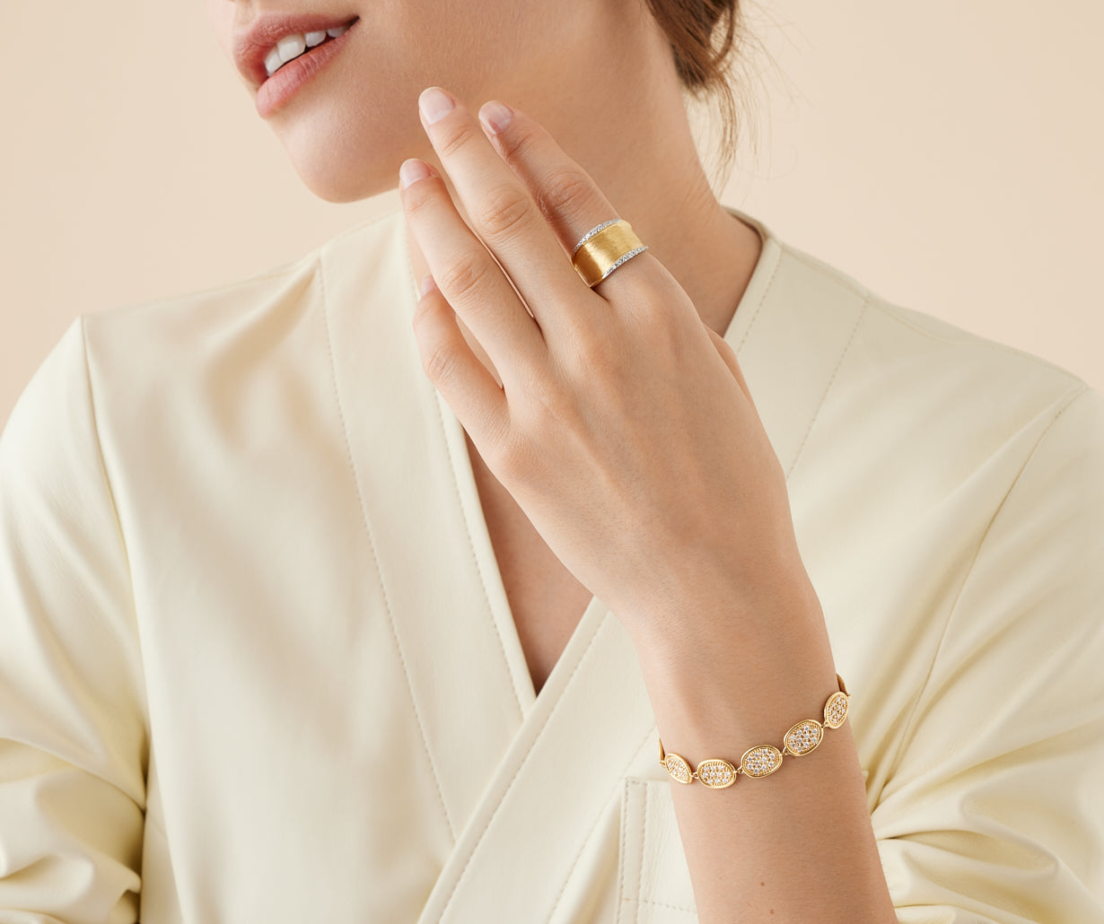 Diamond band ring, medium – Marco Bicego