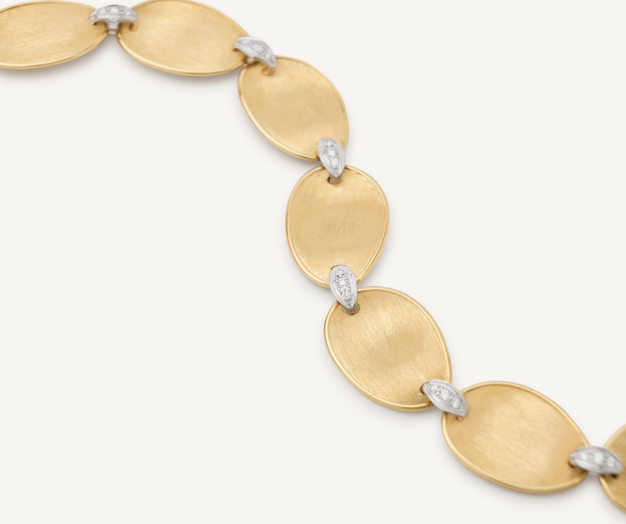 18kt yellow gold leaf bracelet with diamond accents – Marco Bicego