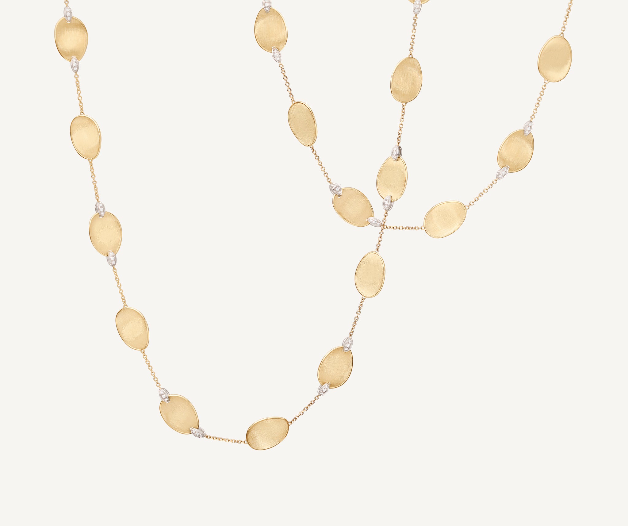 Lunaria Collection. 18kt Gold and Mother of Pearl - Marco Bicego