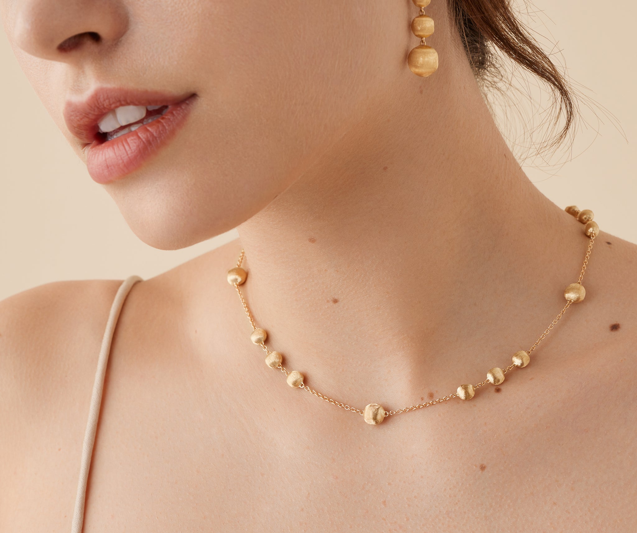 Collana Classica A Scatola In Oro Giallo 10K, Larghezza 0.8 Mm, Lunghezze Disponibili 16-24 Pollici, Con Moschettone