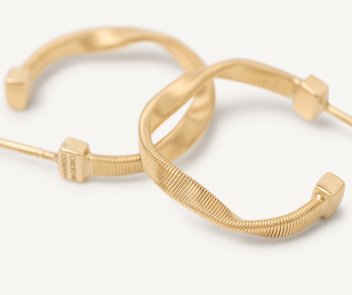 18kt yellow gold hoop earrings – Marco Bicego