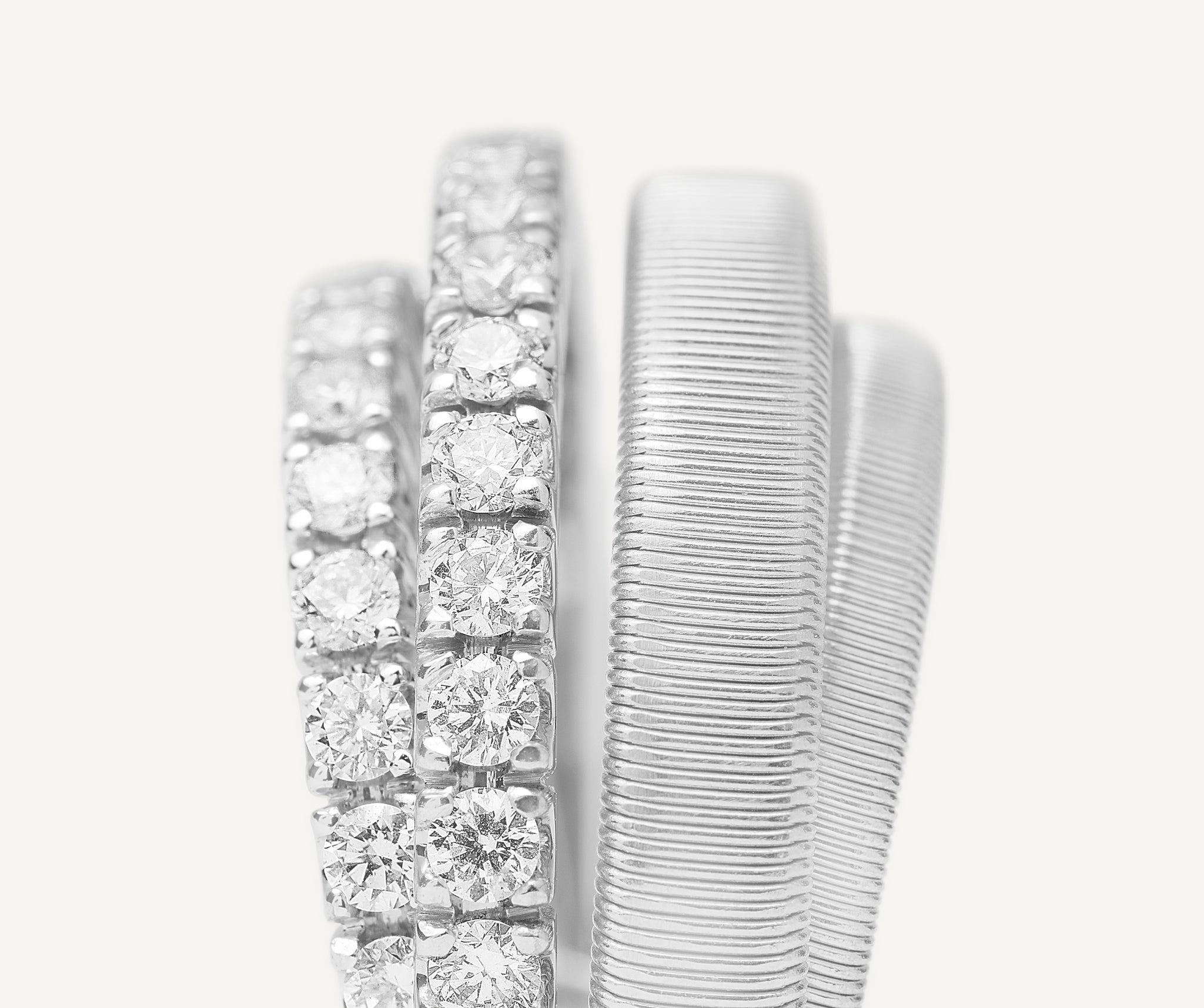Women's Gold Rings Online: Unique and Exclusive Design