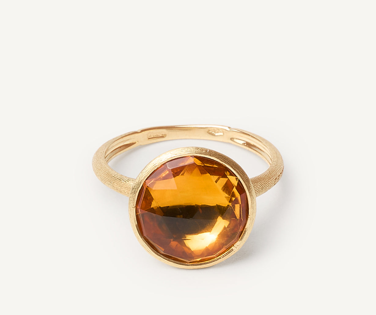 18kt yellow gold ring with pink tourmaline and diamonds